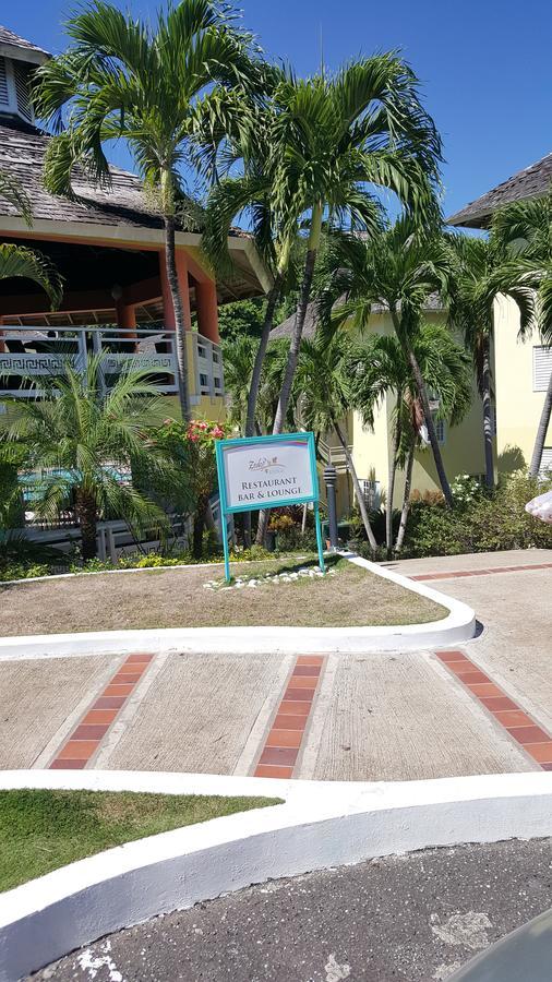Studio19 At Mystic Ridge Apartman Ocho Rios Kültér fotó