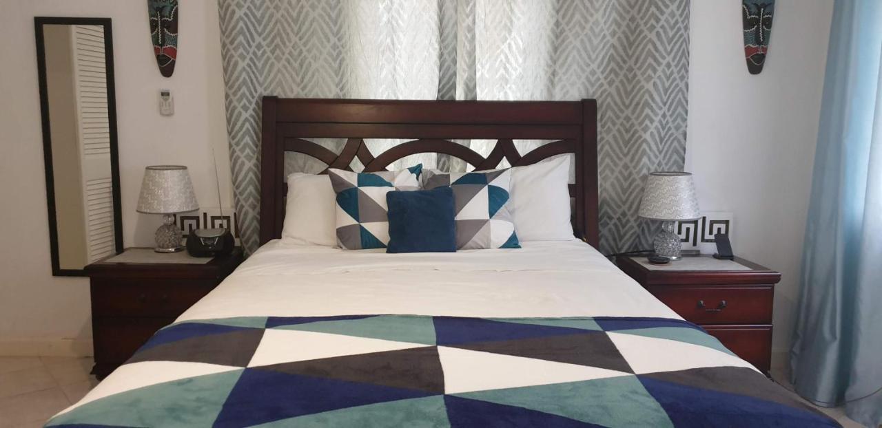 Studio19 At Mystic Ridge Apartman Ocho Rios Kültér fotó